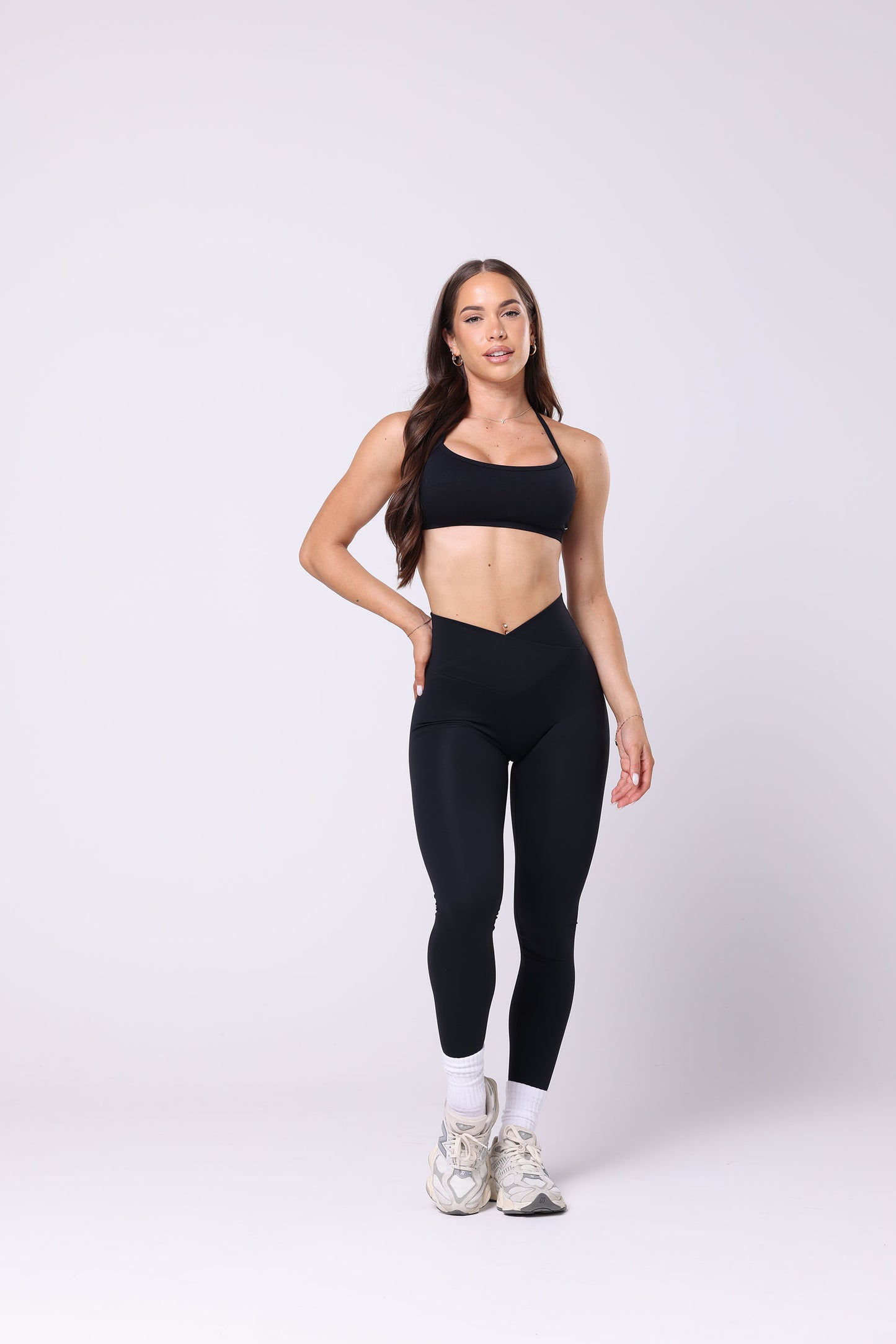 Essential V Front Leggings