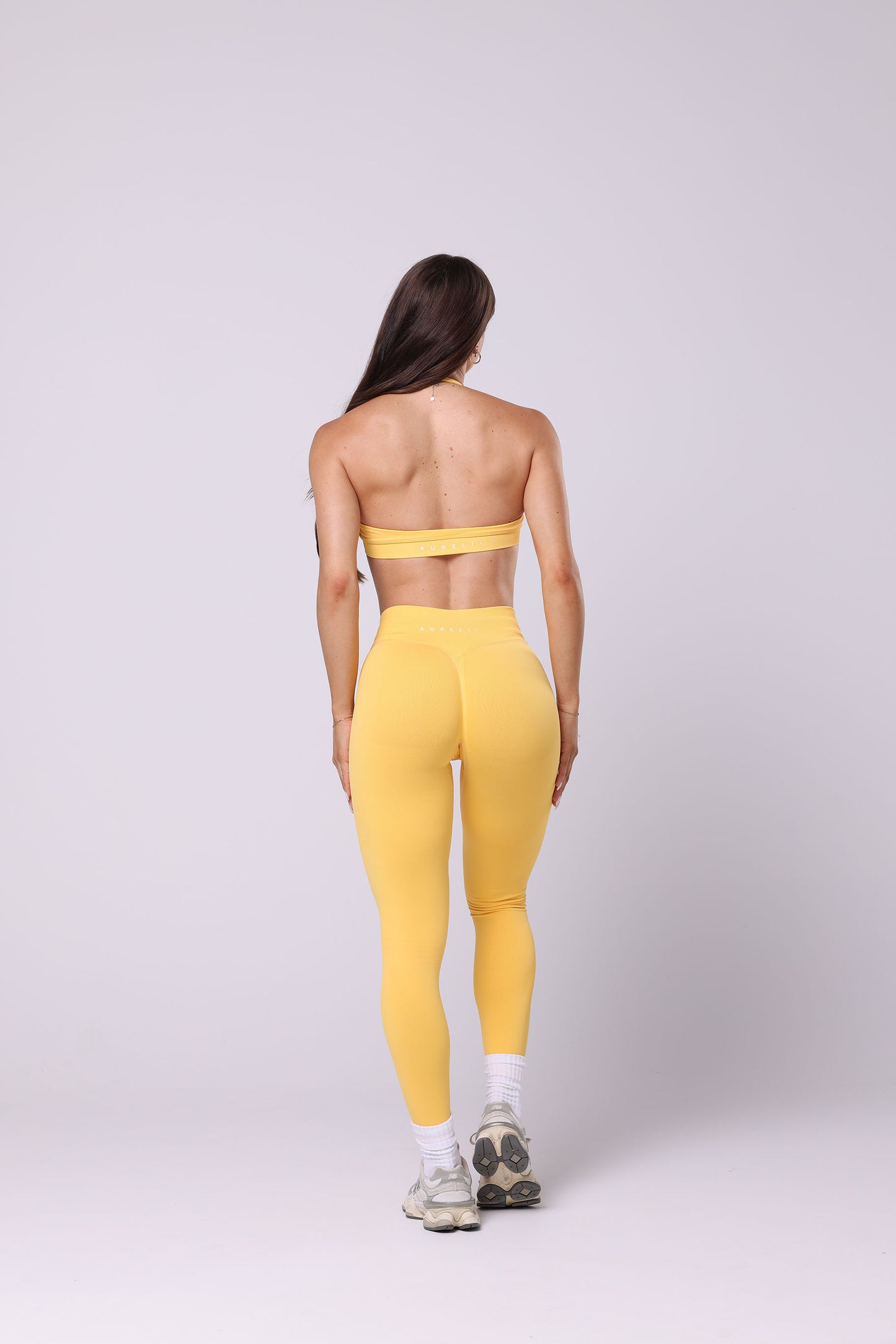 Sculpt Halter Crop - Mango