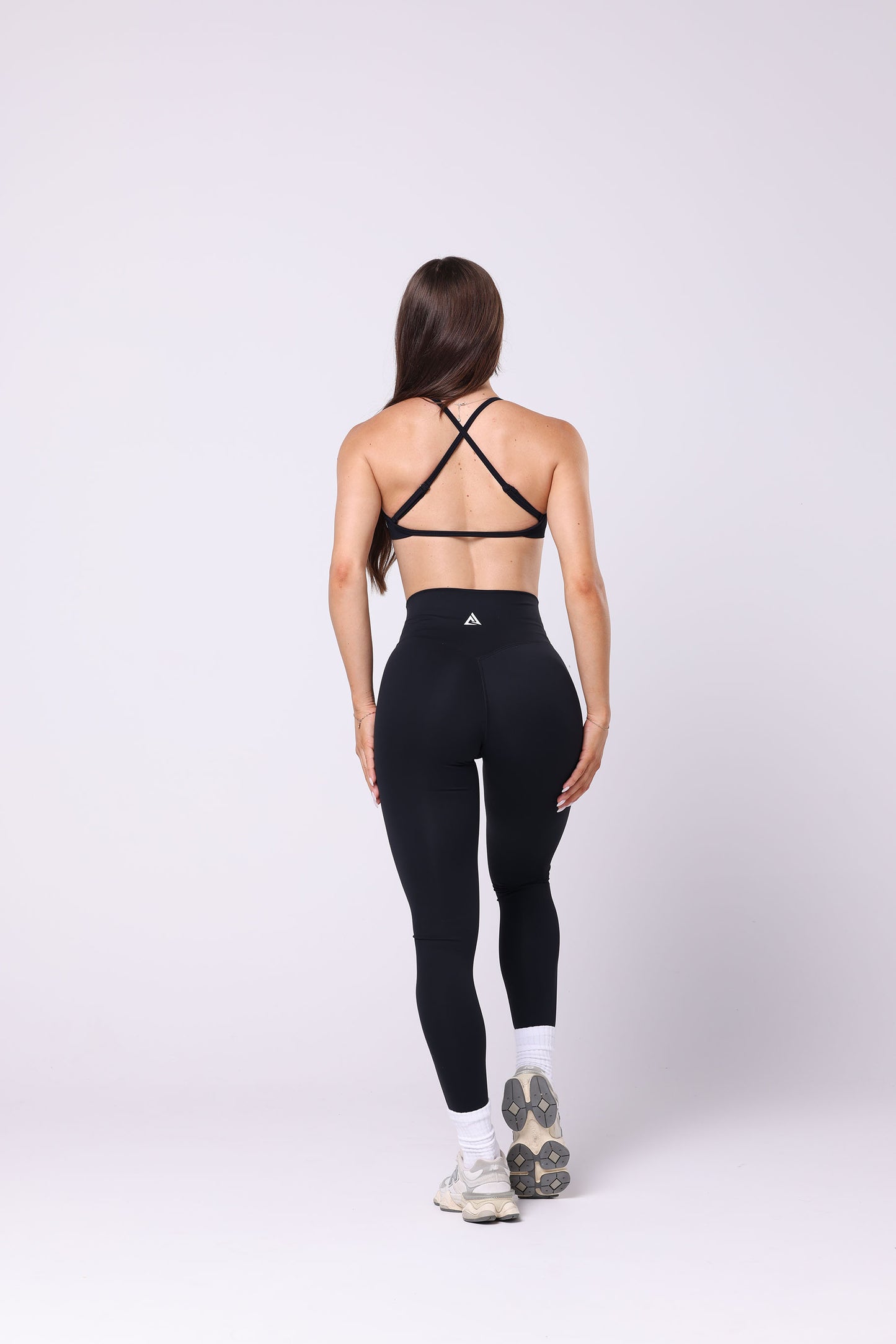 Signature Crop - Black