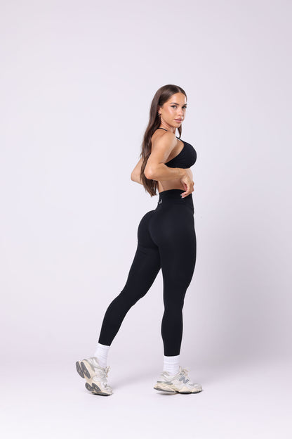 Essential V Front Leggings